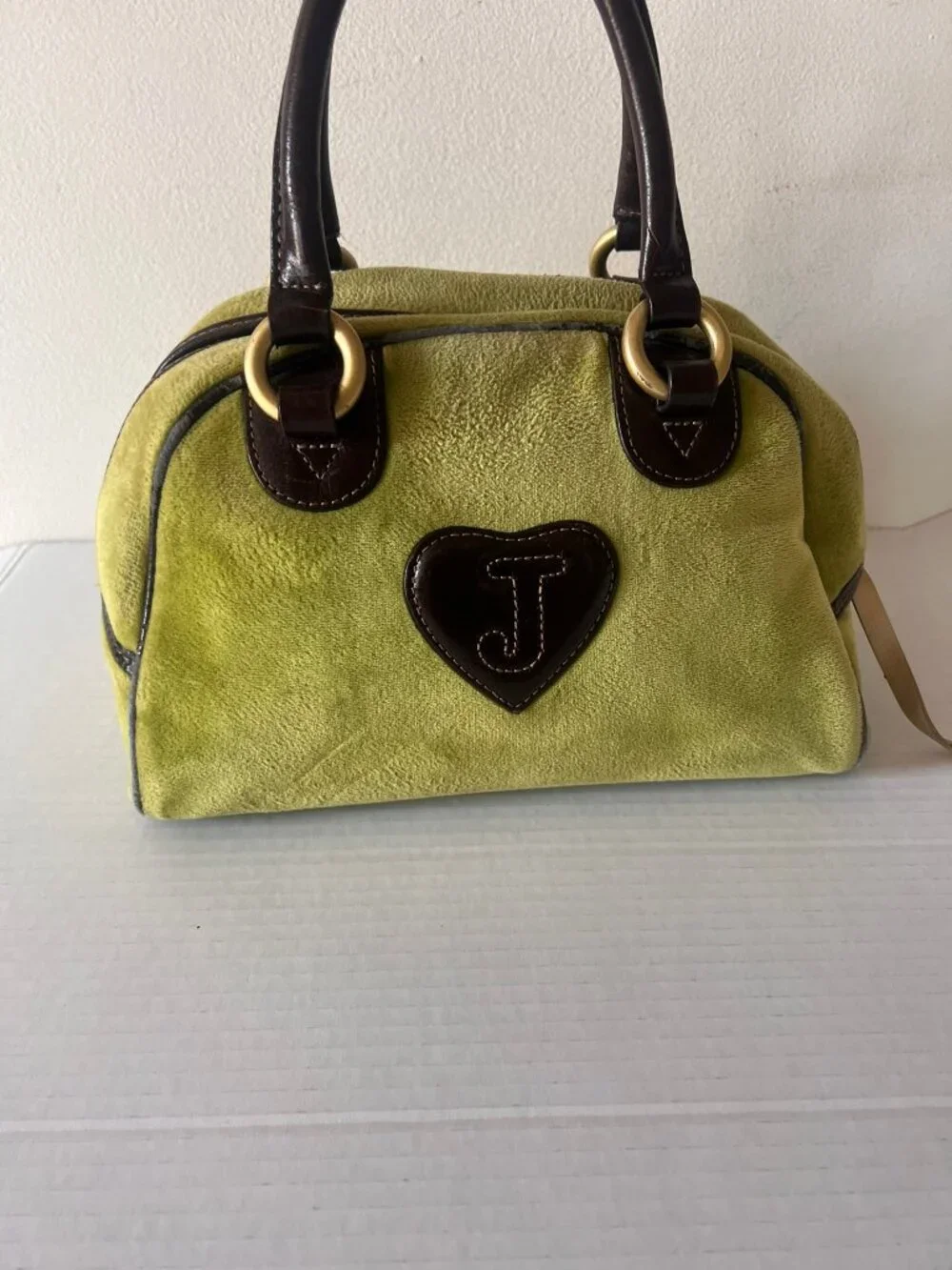 Y2K JUICY COUTURE BOWLER VELOUR SMALL EMBROIDERED SATCHEL BAG GREN